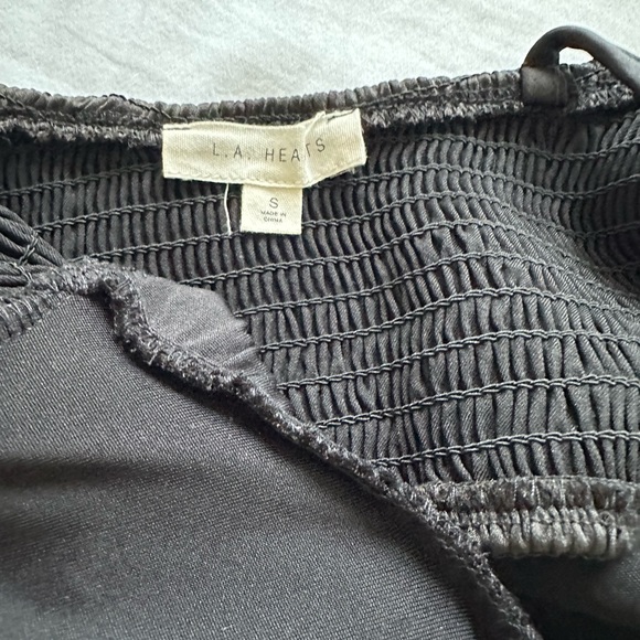 Black top - Picture 4 of 5